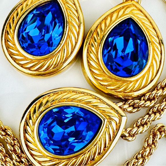 VTG 80s Swarovski Swan Blue Pear Cut Crystal Pendant Chain Necklace Earrings - Picture 2 of 11